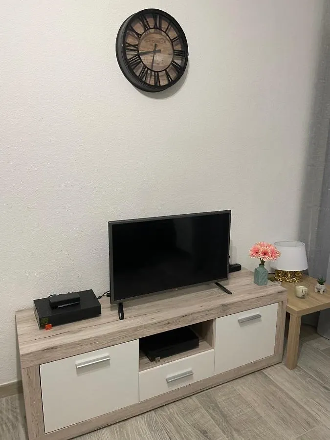 Appartement De Charme A 2 Min De La Plage Vallauris 0*,  Fransa
